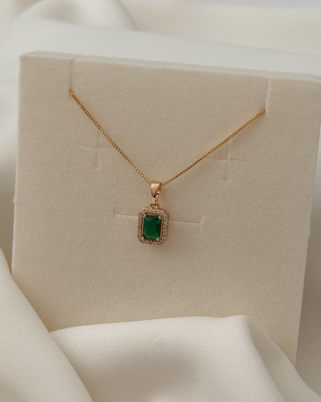 پلاک نگین سبز ژوپینگ بدون زنجیر کد 2672 - خرید آنلاین از گالری آداس